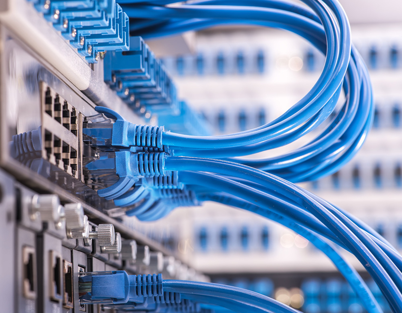 Netzwerke bei Wiedmann Elektrotechnik in Burgthann / Großvoggenhof