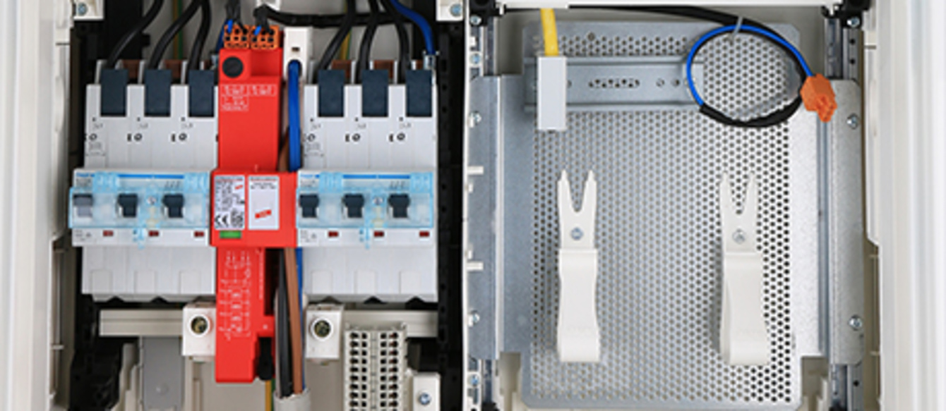 Hausanschluss, Zähler und Unterverteiler bei Wiedmann Elektrotechnik in Burgthann / Großvoggenhof